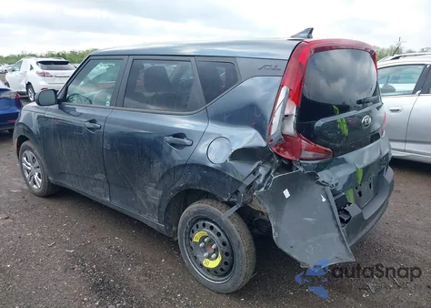 2020 Kia Soul Lx z USA, uszkodzony, nr VIN KNDJ23AU8L7094125